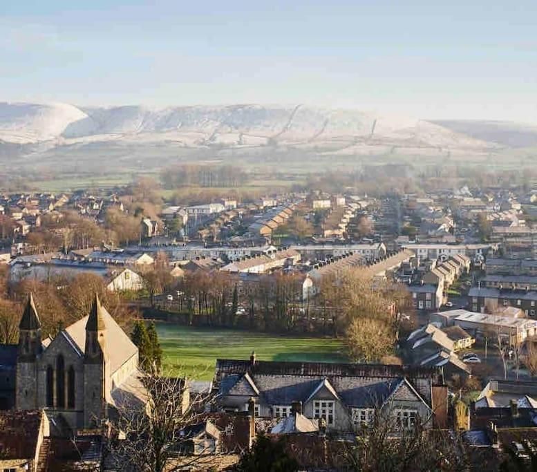 Clitheroe Town Centre Modern 2 Bed Apartment מראה חיצוני תמונה